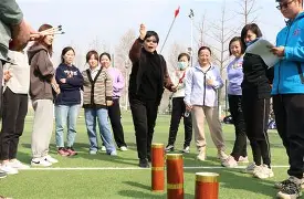 包含体操超级杯掀起高潮，北城旋风队逆转江南麒麟队，高压逼抢奏功——教练团队居功至伟的词条